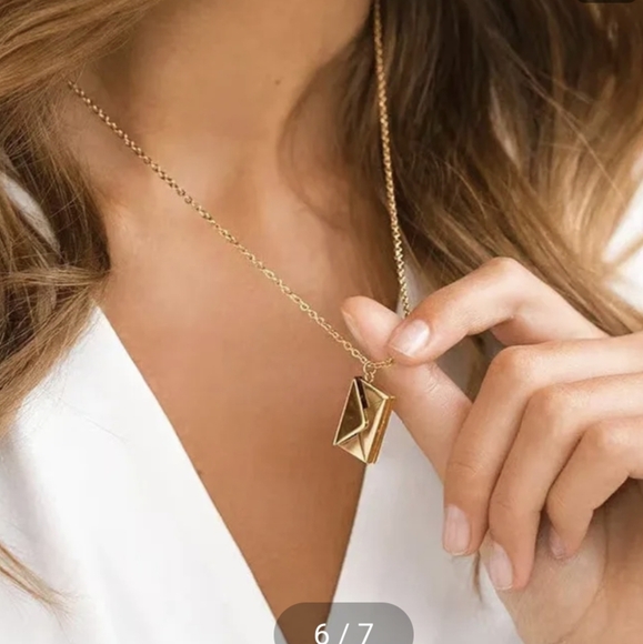 "Love You" Envelope Necklace - Picture 4 of 6